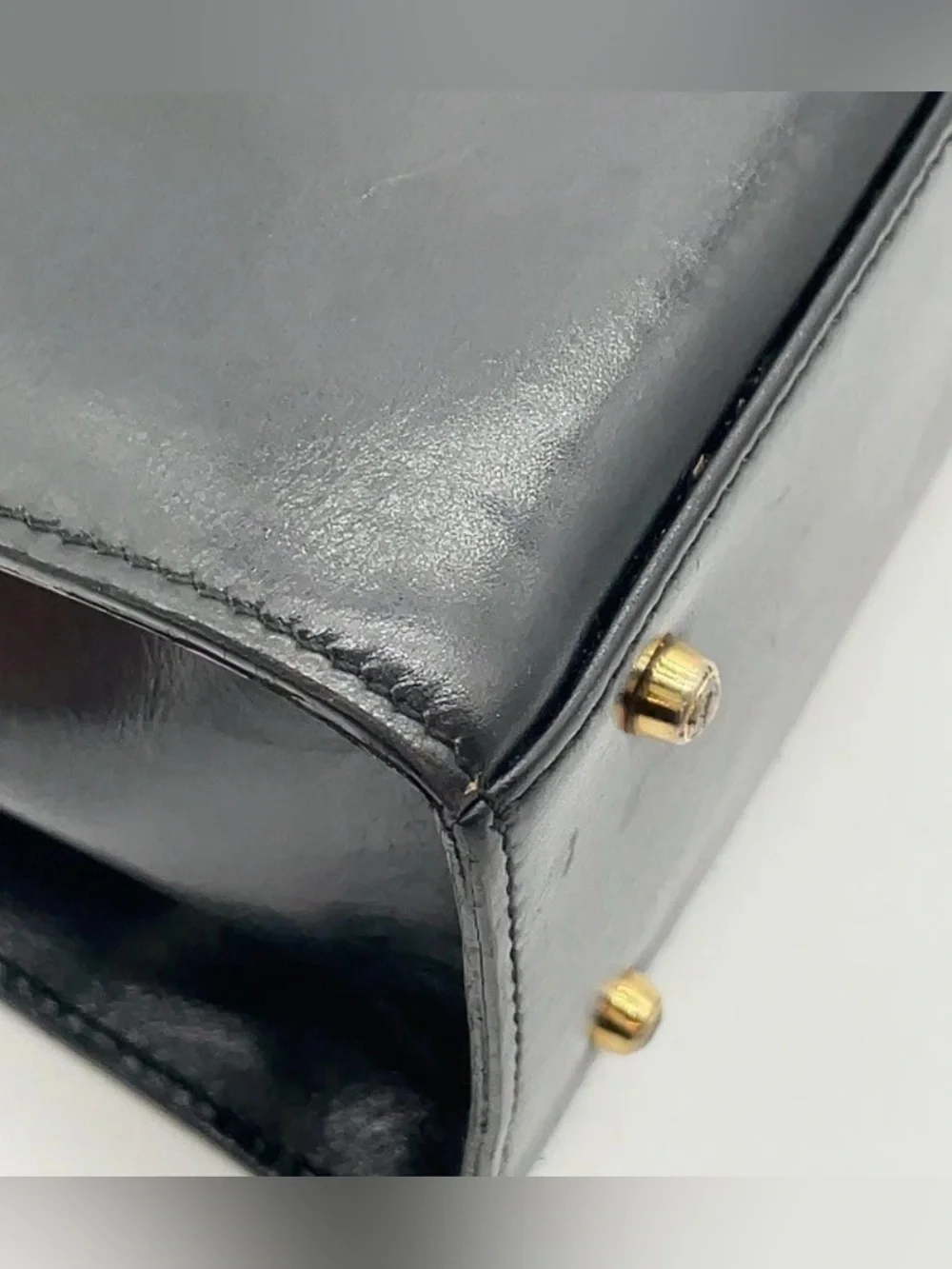 Gucci Black Leather vintage Top-Handle Bag with Gold & keys Authentic! Adorbs 🥰